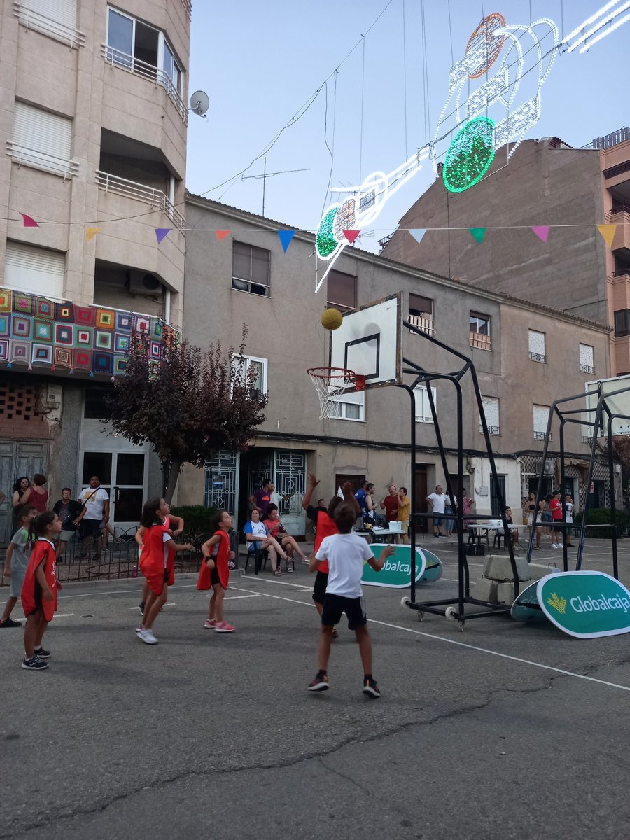 TOBARRA C.B. tweet media