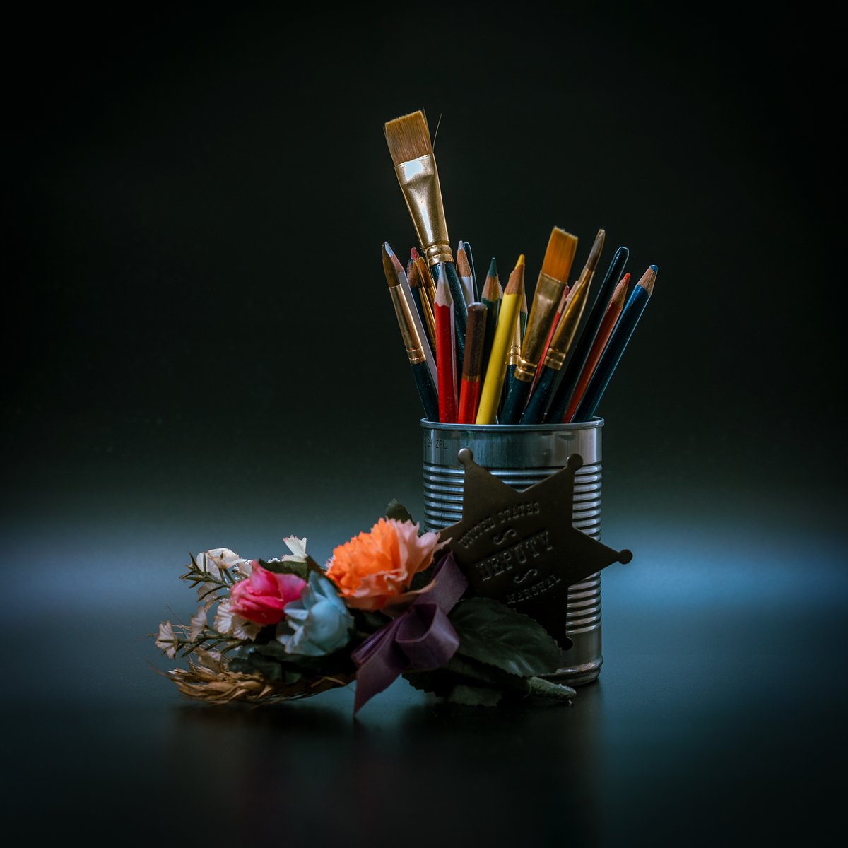 JohnMontDesign's tweet image. Dead still.