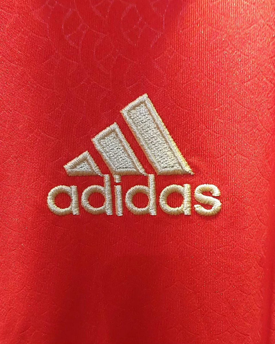 jerseysneil's tweet image. #LS9

Timnas Rusia Home 2012

Size S, 68x48

(-) Beberapa pulls. Noda di beberapa tempat. Size tag memudar.

OB 50K