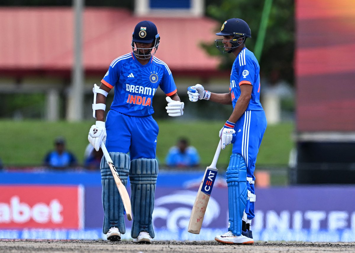 BCCI's tweet photo. 💯 Partnership!

@ShubmanGill 🤝 @ybj_19 

#TeamIndia cruising in the chase as we move to 100/0 after 10 overs courtesy of the openers 👏

Follow the match - https://t.co/kOE4w9V1l0

#WIvIND https://t.co/56jCbYpOka