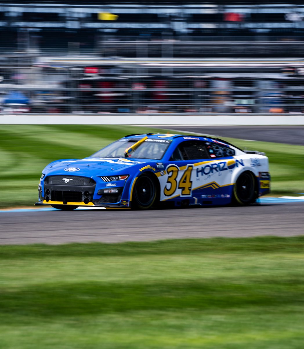 Advancing to the final round of #BuschLightPole qualifying:

Group A
✅ <a href="/TylerReddick/">Tyler Reddick</a> 
✅ <a href="/Daniel_SuarezG/">Daniel Suárez</a> 
✅ <a href="/chaseelliott/">Chase Elliott</a> 
✅ <a href="/CBellRacing/">Christopher Bell</a> 
✅ <a href="/KyleBusch/">Kyle Busch</a> 

Group B
✅ <a href="/Mc_Driver/">Michael McDowell</a> 
✅ <a href="/KyleLarsonRacin/">Kyle Larson</a> 
✅ <a href="/Alex_Bowman/">Alex Bowman</a> 
✅ <a href="/TyGibbs/">Ty Gibbs</a> 
✅ <a href="/shanevg97/">Shane van Gisbergen</a>