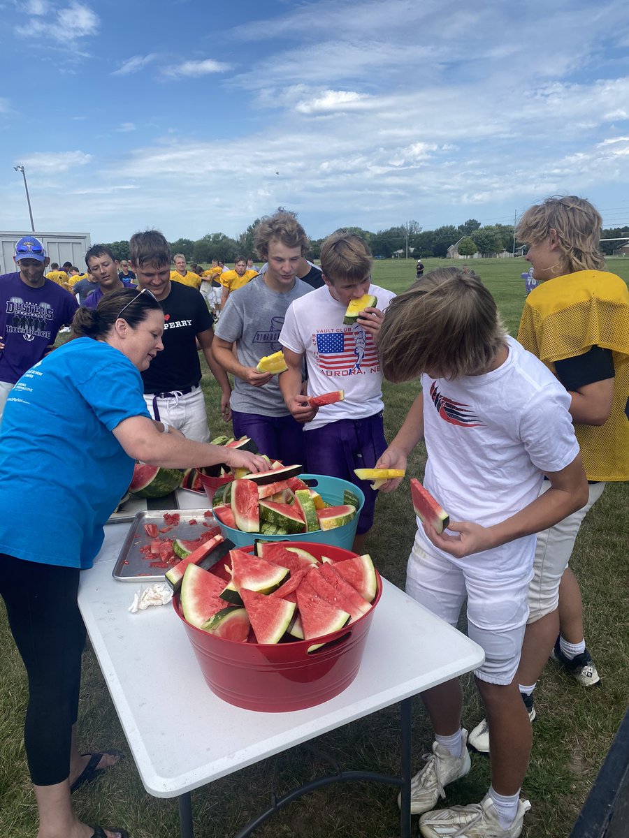 Duster Football boys have been working hard so Senior Moms &amp; Coaches treated them with some watermelon thanks to Soderholms Farms! Go Dusters! <a href="/DustersFootball/">Holdrege Football</a> <a href="/Duster_Strong/">Dusters Strength and Speed</a>