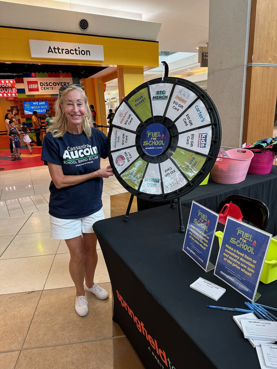 Aucoin4Schools's tweet photo. I donated canned and dry goods today to the Capital Area Food Bank at #SpringfieldTownCenter
as part of the #FuelforSchool program. https://t.co/8Q3iq4QgVj