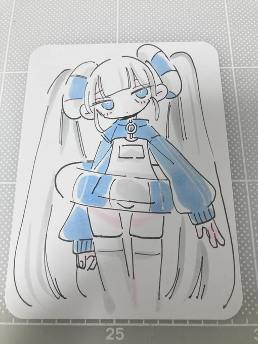 白スクショート丈ラッシュガード
