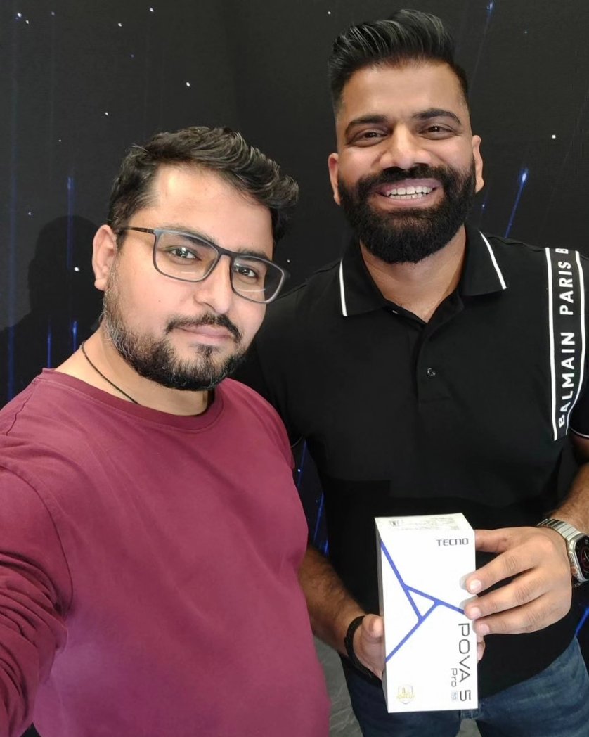 Gaurav Basetia with Gaurav Chaudhary
Haina Kamaal ki baat.😁😁
Great Meeting You @TechnicalGuruji and @tecnomobile Thank you For this lovely Gift #Tecno #Pova5Pro #WorldOfTECNOlogy #TechTalkwithTG