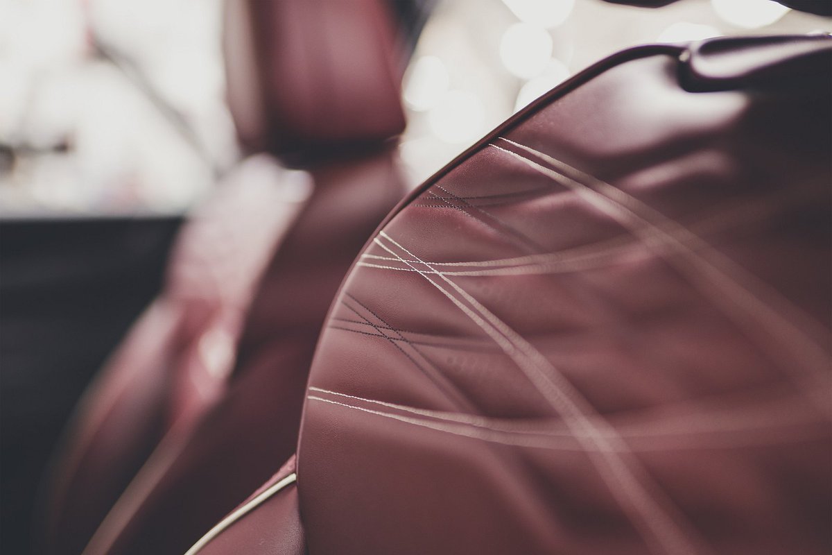CarBuzzcom's tweet image. Bentley Will Unveil Its First Fully Organic Leather Option At The Quail. It&apos;s organic, not vegan. #concoursd&apos;elegance #luxury #teaser Read: car.bz/sikx0f2