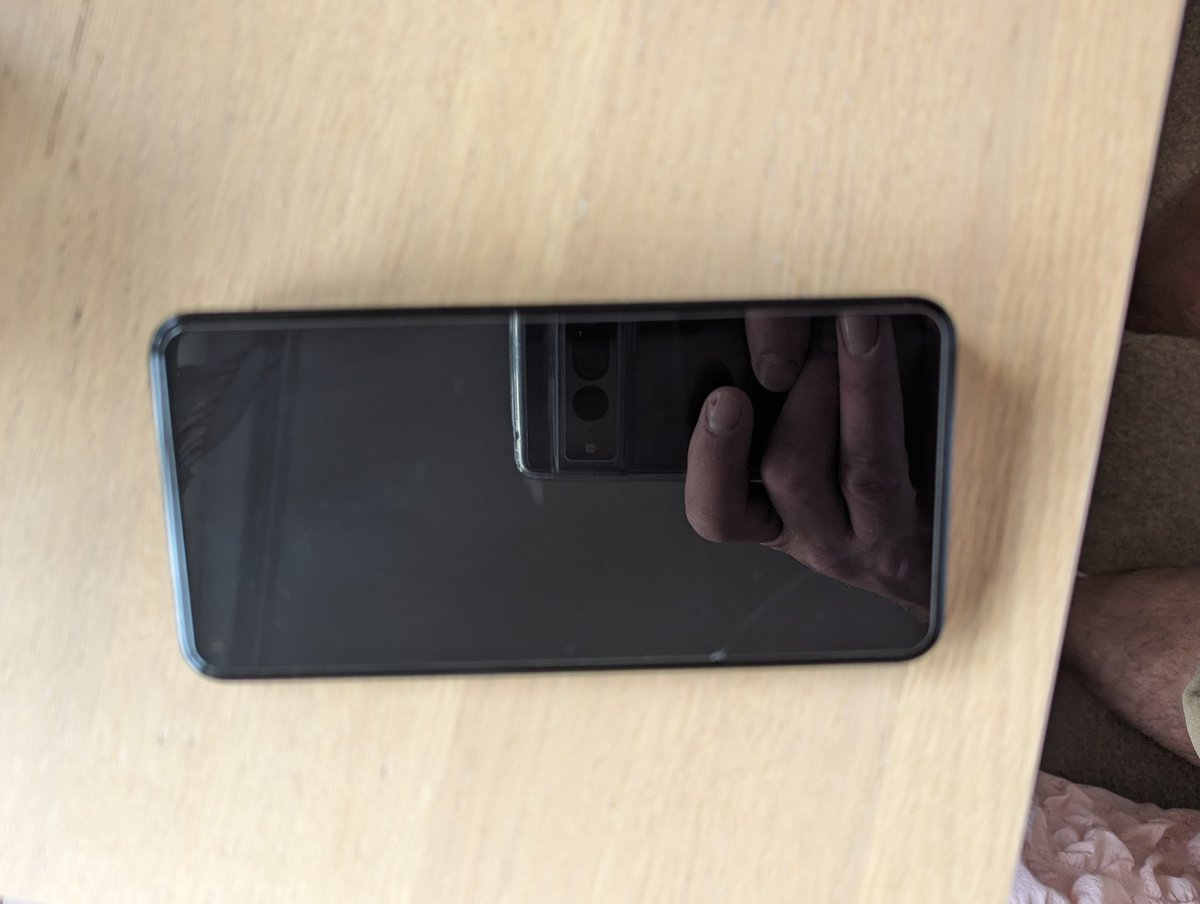 chuck_stones's tweet image. @Google @madebygoogle What fresh hell is this? My Pixel 5 was purchased in November 2020. I recently charged it, turned it off &amp;amp; left it in a drawer at around 20°c for 3 days. This is what I found when I picked it up.  #GooglePixel #batterygate