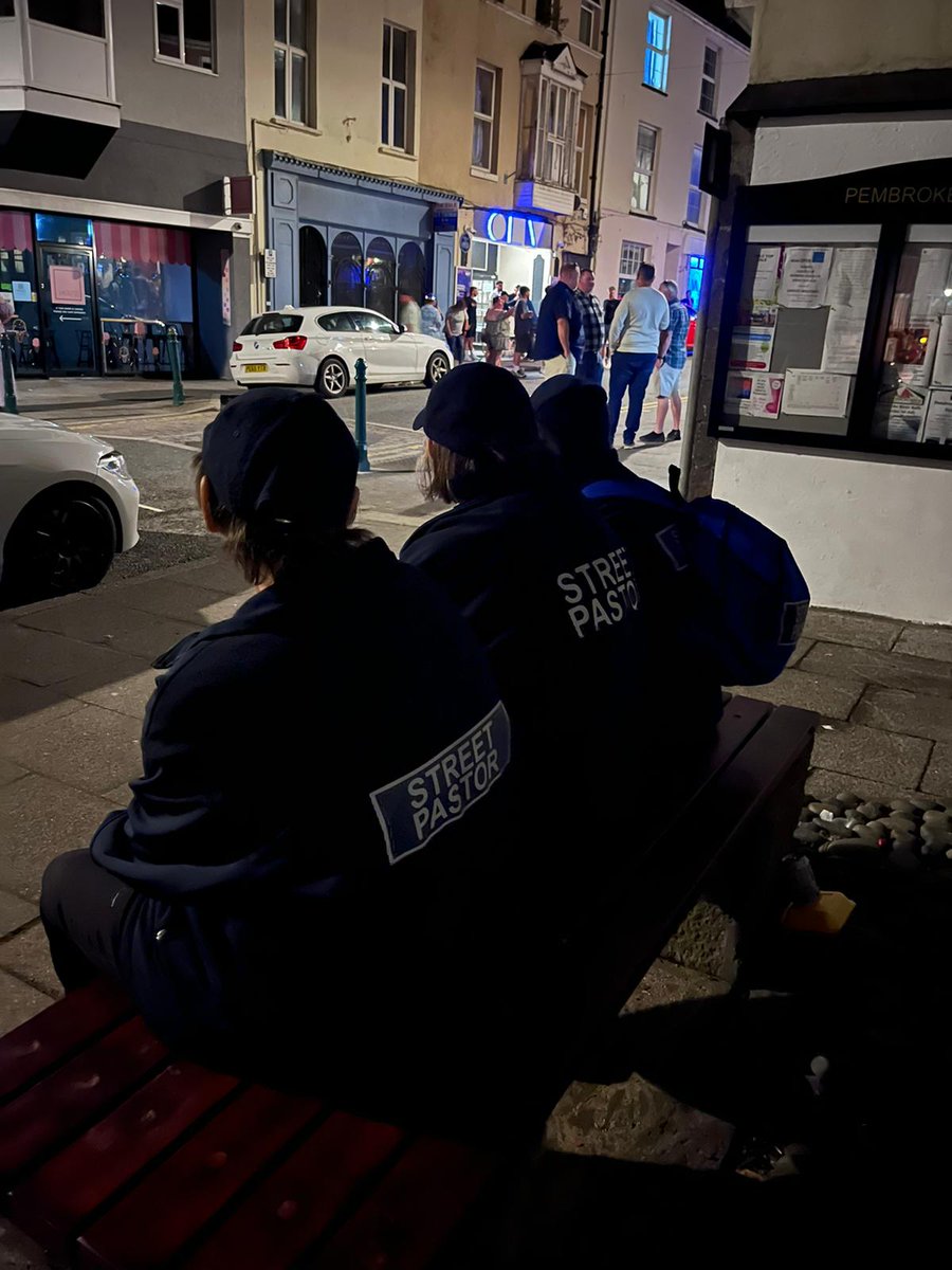 lyn edwards tweet media