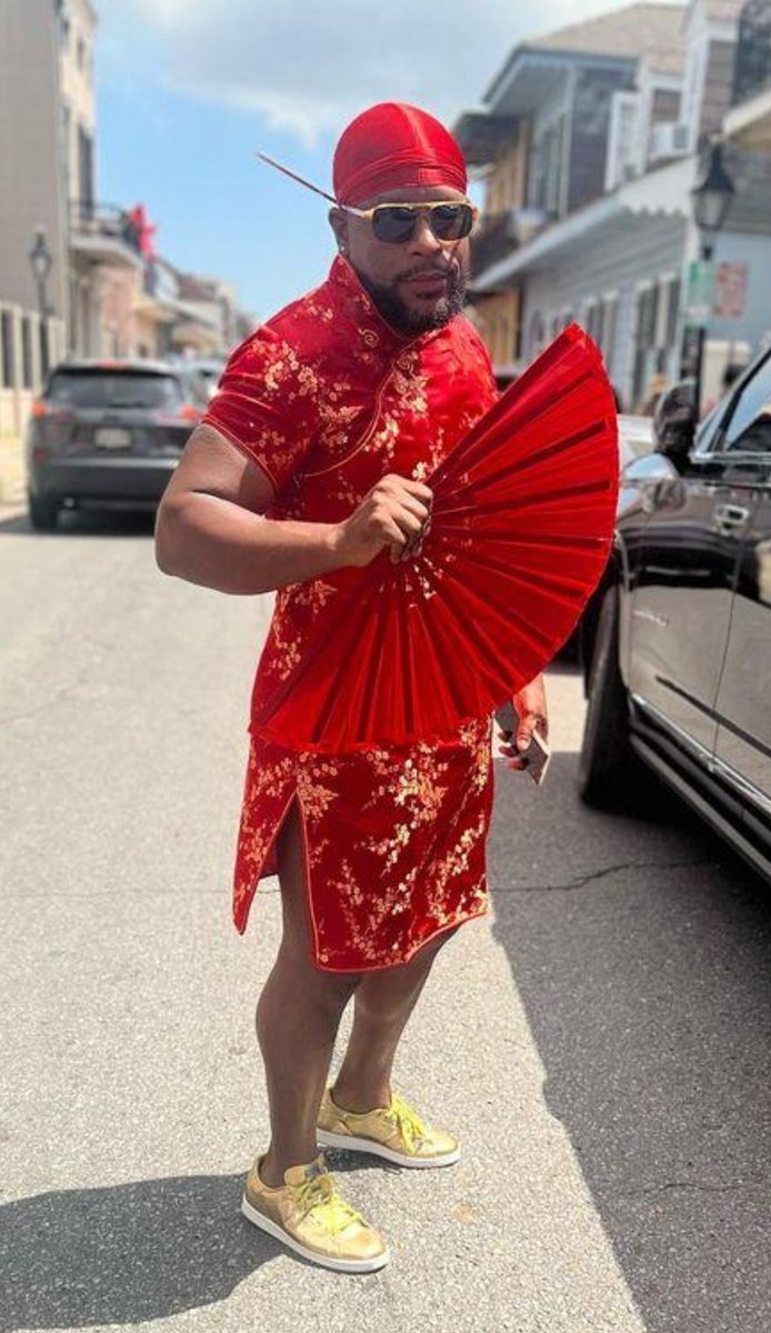 Zealous_Libra's tweet photo. Ayo @NICKIMINAJ what's good?!??!? So they can get on their fuckin' keyboards and make me, the bad guy
Chun-li 💃🏾💃🏾💃🏾
#RedDressRunNOLA https://t.co/3axEy6ZVrc