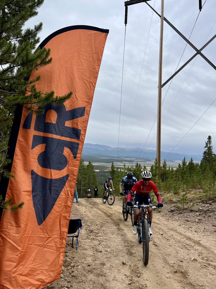carborocket's tweet image. Chase group 16 min back at top of Powerline, led by Grotts! #LT100