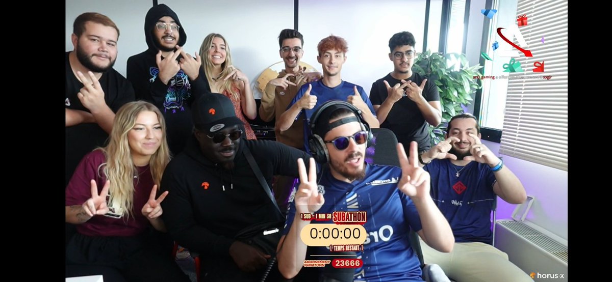 Tuyyxo's tweet photo. 23K SUBS, UNE TEAM INCROYABLE.
MERCI À TOUS ET À TOUT LES VIEWERS ET AE ! @AenotFR
#AeSubathon https://t.co/4Jzx4XTUOR