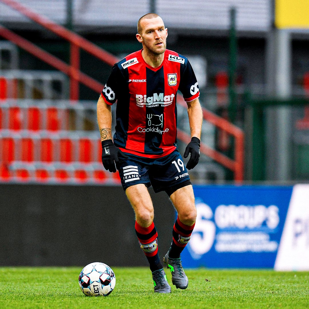 DAZN_BENL's tweet photo. 🇧🇪 RFC Liège - FC Dender
🕐 LIVE vanaf 20u00
📲 De DAZN-app
🔗 https://t.co/g6k8Lk5WDa
🎙 @Brambolino

#RFCLDEN https://t.co/R4UEI422T1