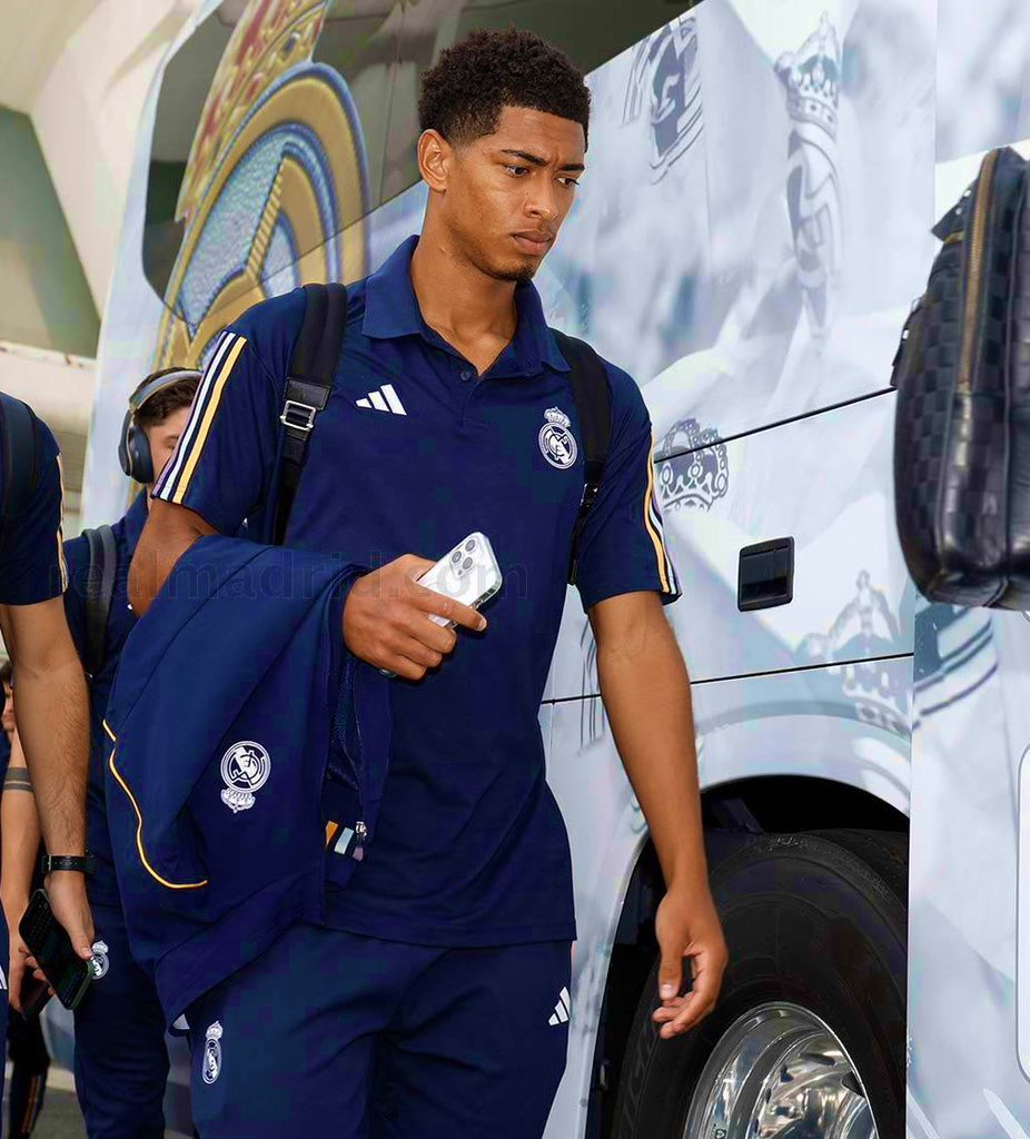 5PHASE_GH's tweet image. History is about to be made 
#RealMadrid 🤍🤍