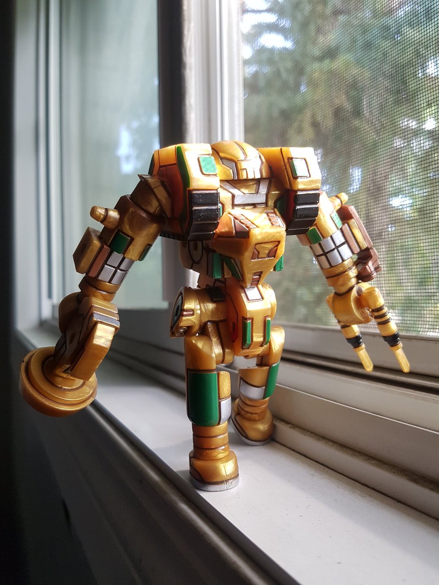 TheLocalBard's tweet photo. Good morning!  Grab yourself some coffee!

#Transformers #Botbots #Toyfinity #Glyos #SnailShellStudio #ArgidaeGirlBee04R #BigFirebirdToy #ThunderLight @wozhike @Phoenix_BFB https://t.co/QQJBJCVyhf