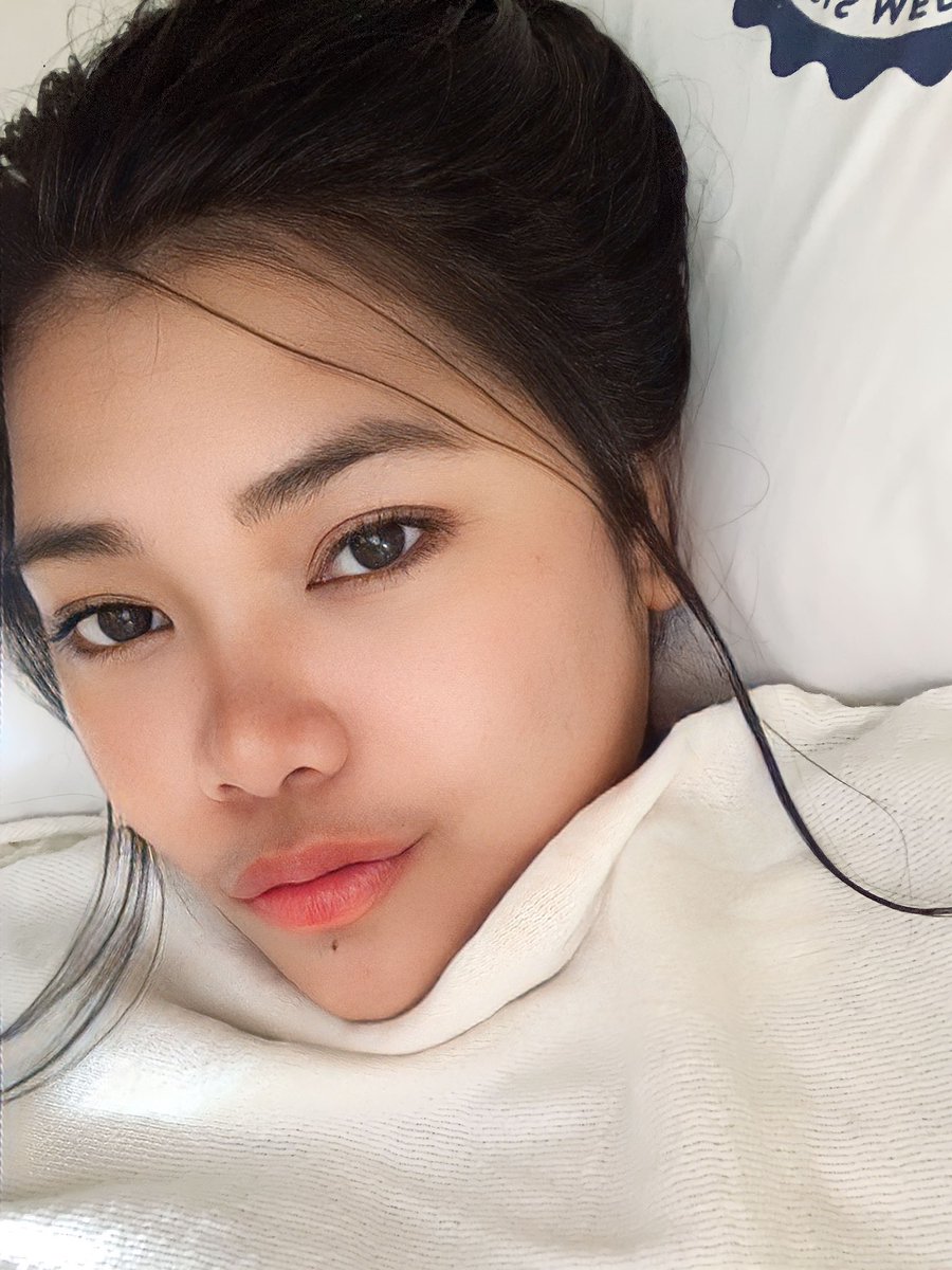 dedeejxx's tweet image. thinking of possible reward for my shareholders @friendtech 🤔🥰