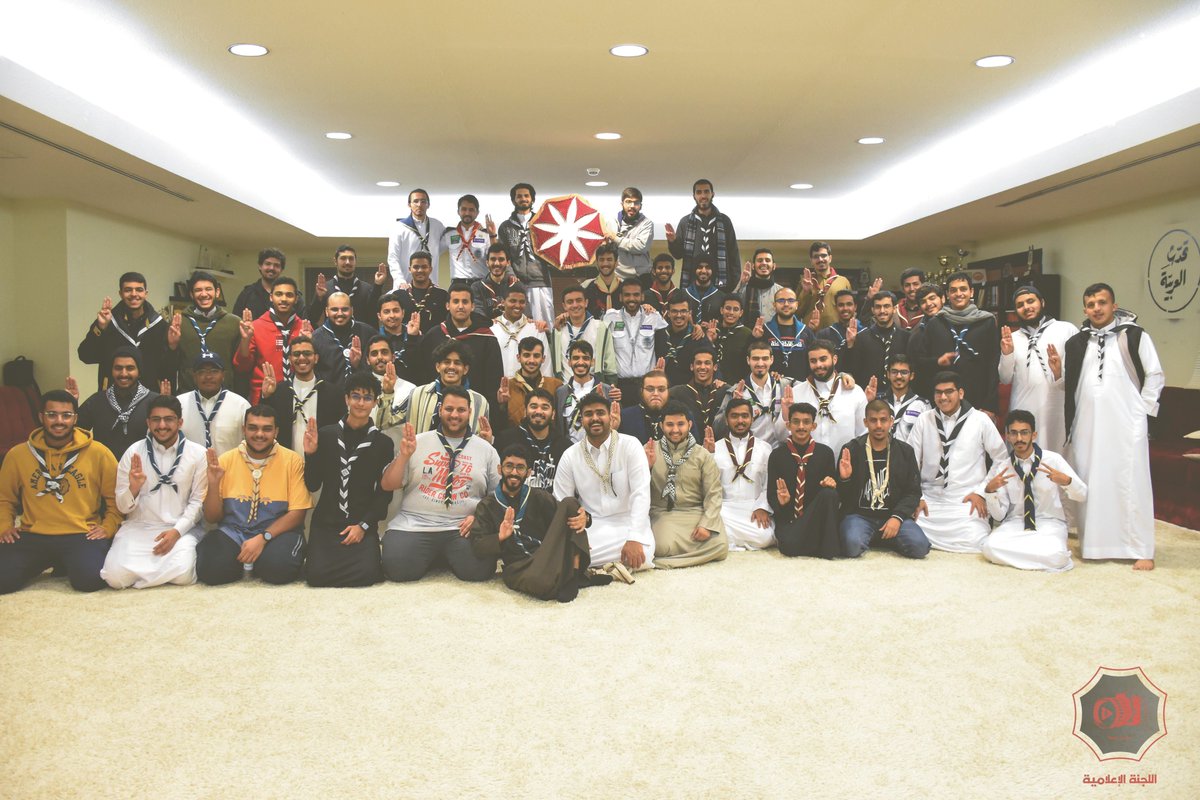 لئن كانت عادة سيف الدولة الطعن في العدا، فعادة الجوالة إجلال الصحب الأوفيا..

كلَّ فصلٍ يسطِّر رجال الجوالة مجلداتٍ لحكاياهم، فيها الوفاء والعطاء، والبناء والتضحية، ففي كلِّ فصلٍ يكتبون ألف ليلة وليلة!

فتلك #حكاية_الجوالة222 ⚜️🧵:
#KFUPM