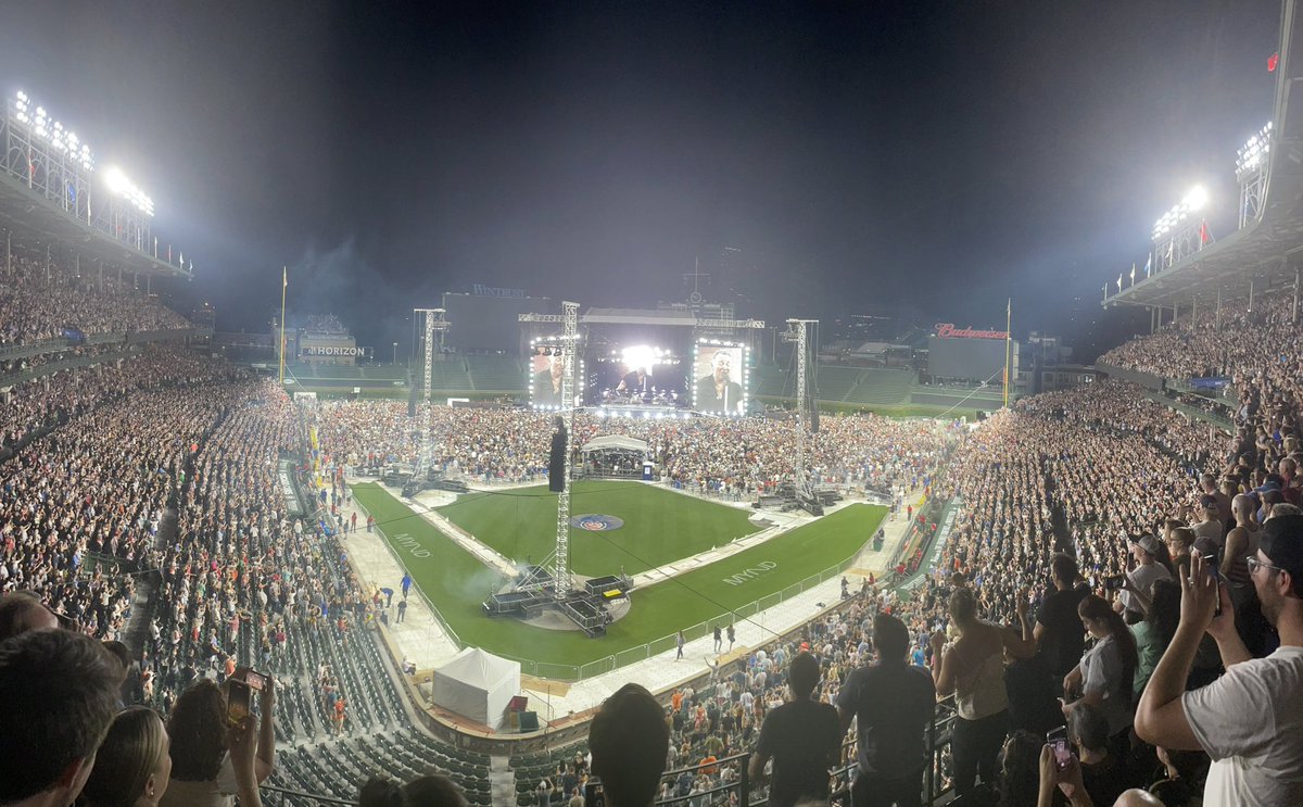cjnemec's tweet photo. Two incredible nights at Wrigley Field with @springsteen @NBTBPodcast @StevieVanZandt @nilslofgren @jakeclemons @gwtallent https://t.co/qrMBDsuoGb