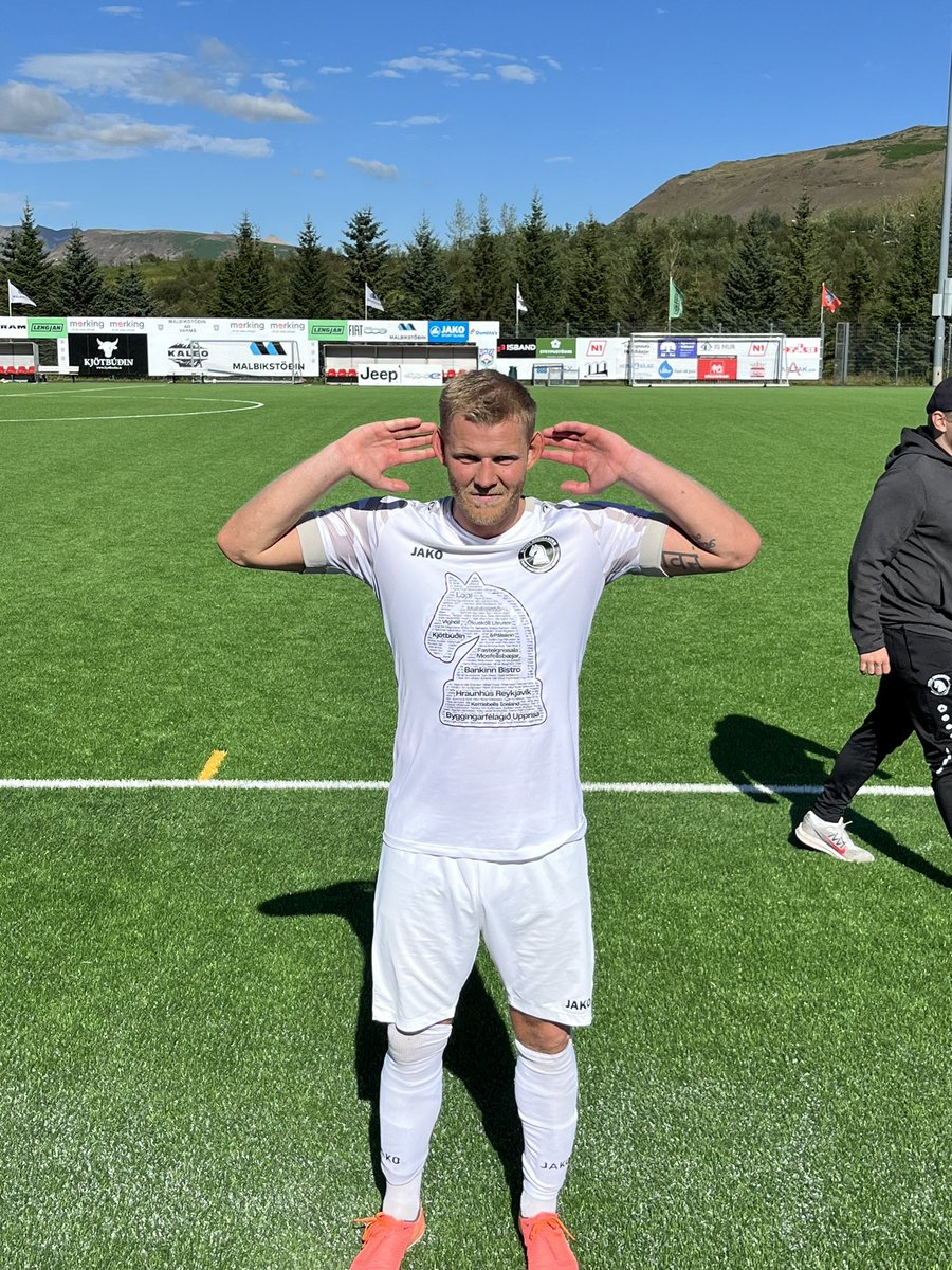 The great escape heldur áfram. 3 sigrar í röð. <a href="/Davorsson/">Alexander Aron</a> maður leiksins.