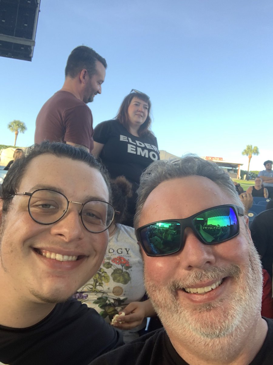The kids and I saw New Found Glory and All American Reject last night. #HotAllAmericanSummerTour