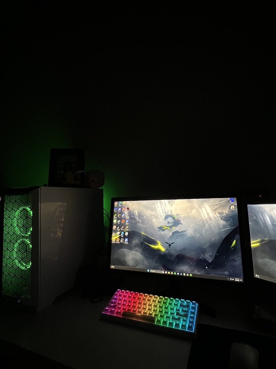 moonsvgh's tweet photo. hiii, in search of more mutuals again  #valtwt #valotwt #VALORANT 

☾⋆｡ 22 ; she/her 
°✩ d1 peak ; current p1  </3
☾⋆｡ controller/senti main 
°✩ na west/central servers
☾⋆｡ disc: astrodcst

♡/↻ to be mutuals ! https://t.co/lft7dsTTub