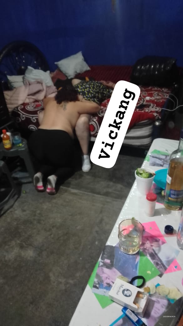 Vickang8's tweet photo. Ufff 😈❤️🔥esto paso el fin de semana pasado y hay vídeo comenten
#comentenrico
#sabaditorico
#sabadodeganarseguidores https://t.co/M6os2BNSs7