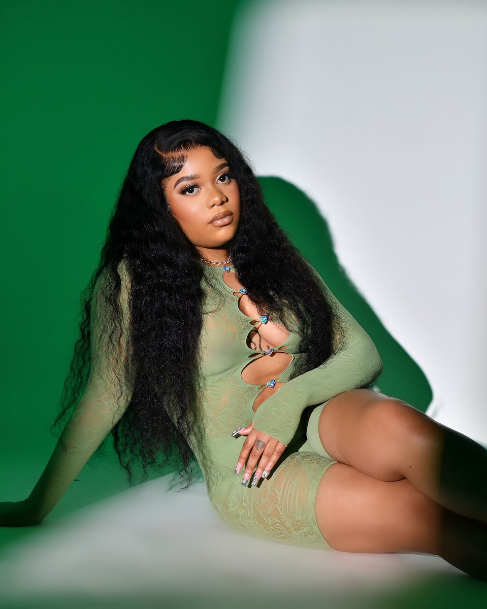 bigbankhemzzz's tweet image. LEOSZN ♌️ #CHAPTER26