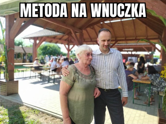 F3WTJVxXkAA4m0a