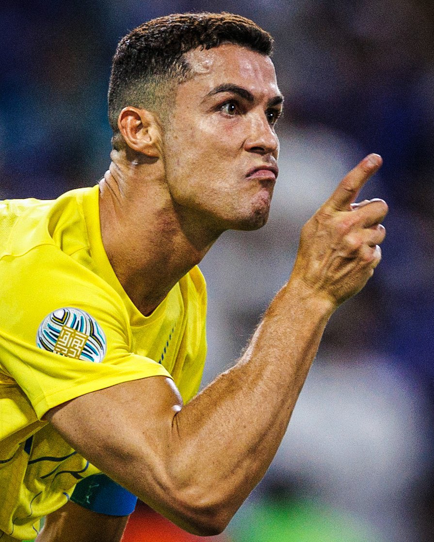 totalcristiano's tweet image. Show me a more clutch player than Cristiano Ronaldo and I will deactivate