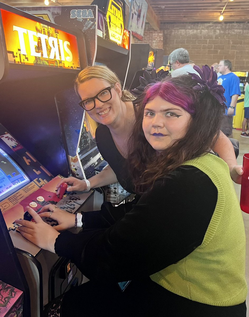 YouthHorizons's tweet photo. Youth Horizons @ The Arcade, a fun annual event for the young and the young at heart. The Arcade event caps our spring-summer social outings for matches, as Proteges prepare to return to school. Thank you to Mentors, sponsors, donors, and other supporters for a great summer. https://t.co/Pfb2AmKGjO