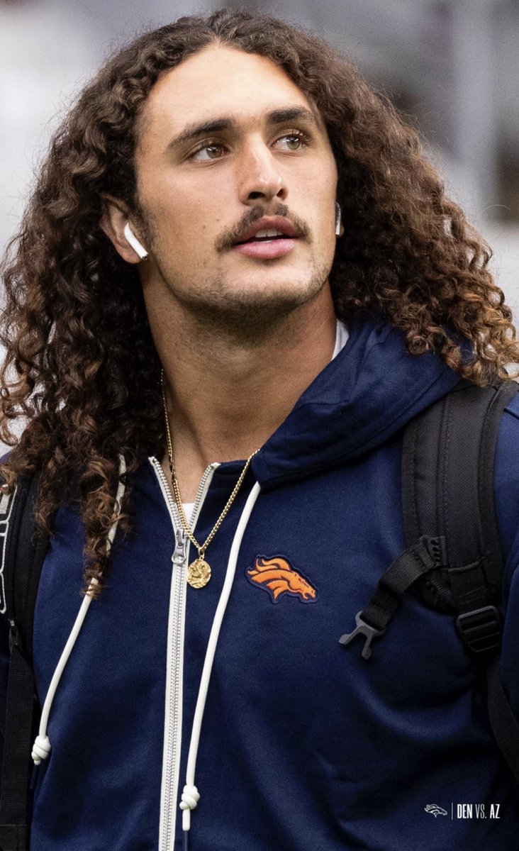 broncos4dummies's tweet photo. This is simply an appreciation tweet for the flow #GregDulcich https://t.co/dC65Ne1Un0