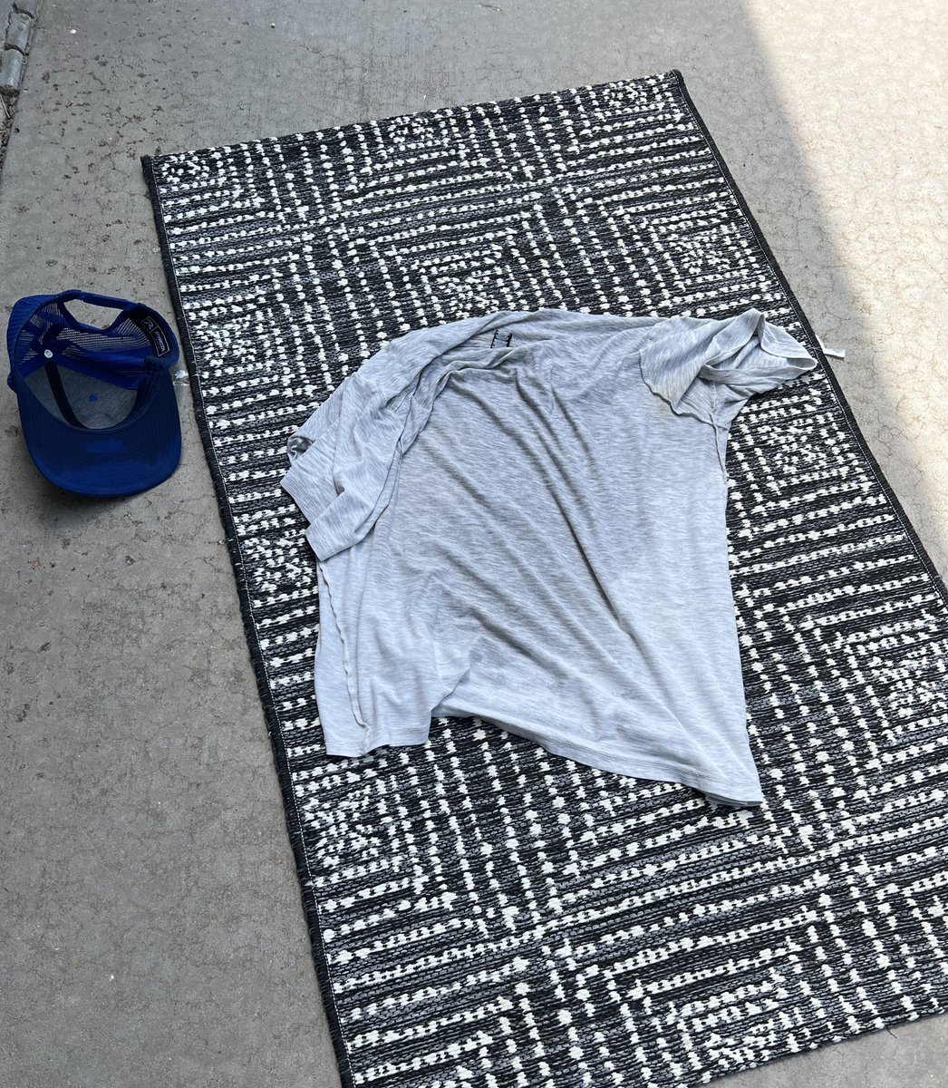 75 Hard - Day 11 
Outdoor workout ✅