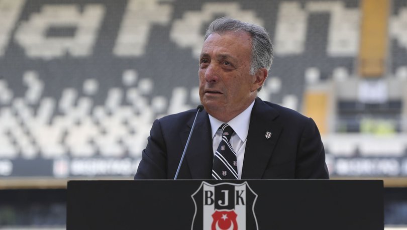 Beşiktaş taraftarı #BeşiktaşıTerkEtÇebi etiketiyle Ahmet Nur Çebi'yi istifaya davet ediyor.

Etiket Twitter Türkiye gündeminde 1. sırada.