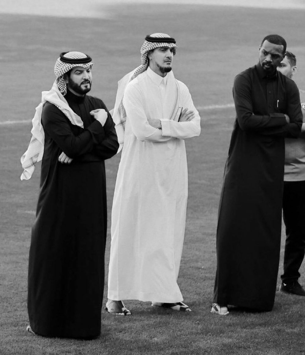 Siiros2's tweet photo. في ظل هذي الصفقات الكبيره الهلال يدخل الديربي بـ عبدالله الحمدان ورديف كمهاجمين

امر مخجل للامانه الاحتياجات منذ اكثر من 7 شهور والكل يعرفها لكن للاسف الاداره "فشلت" في سدها

للاسف مايحدث هو خذلان كبييير للجماهير وكااارثه 

الجماهير في كل مره تتسائل الى متى هذا الخذلان الى متتتتى؟ 

@fahad2