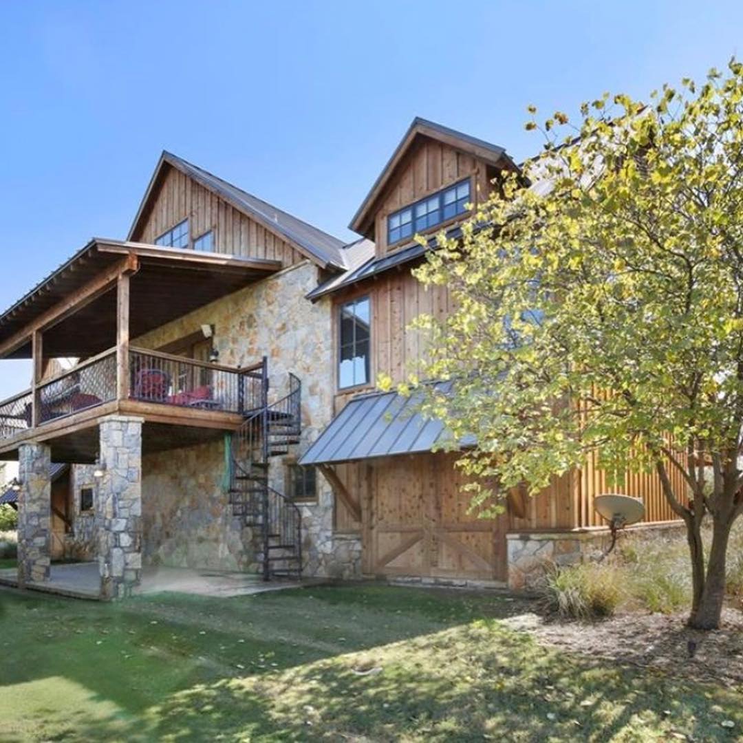 surajgaurav's tweet image. 