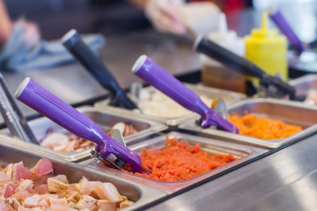 PokeTiki's tweet photo. Here at Poke Tiki, we're making it your way! Choose your base, protein, toppings, and sauces to customize a bowl that's made just for you. See you soon! #PokeTiki #PokeBowl #CostaMesaCA #CaliforniaFoodies #FreshFish https://t.co/uLPamIzHDz