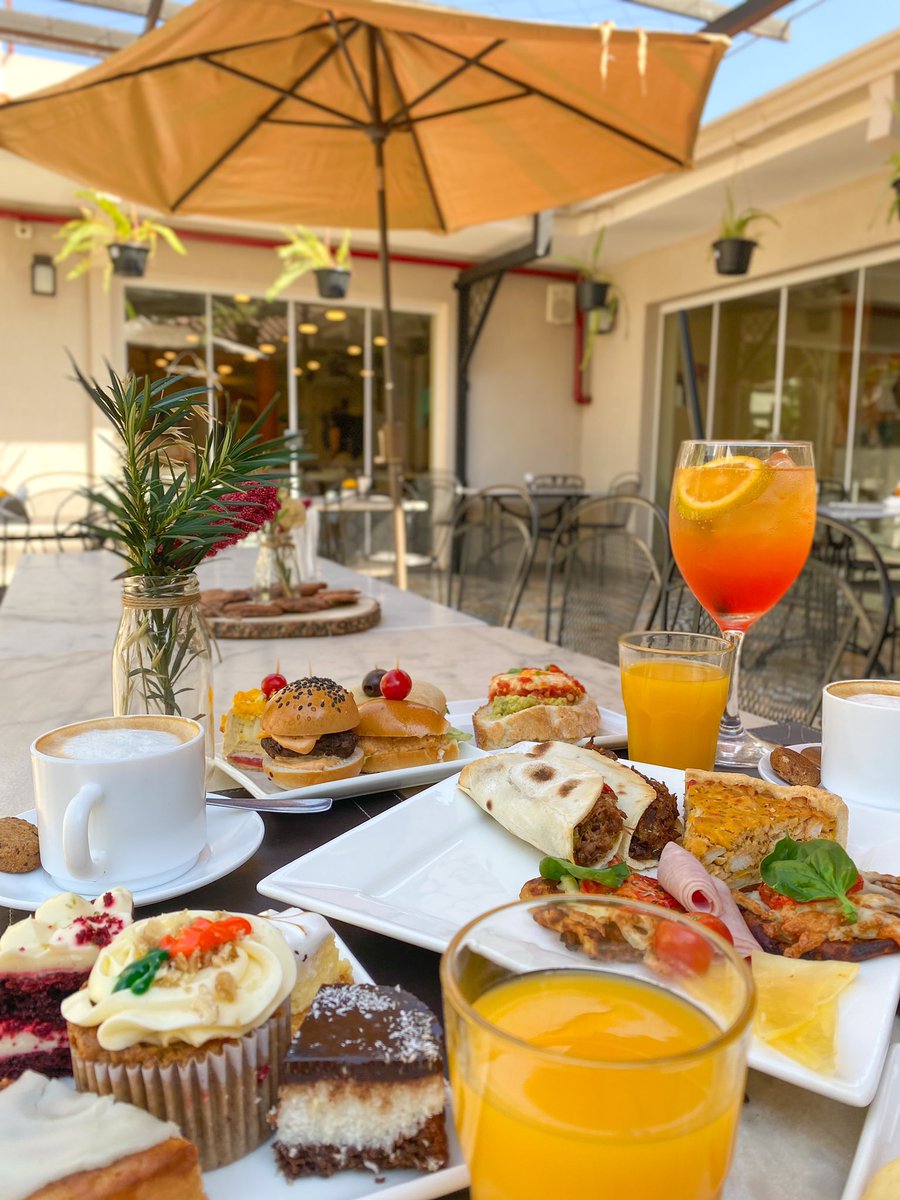 hernanvam's tweet photo. Plan para mañana 🍽️

El nuevo buffet de desayuno y brunch de Asunción. Un paraíso para comer todo lo que quieras, las veces que quieras. 

Un patio con jardín, platos variados y café de especialidad para un buen domingo. 🔽 https://t.co/6sXe7p1sLF