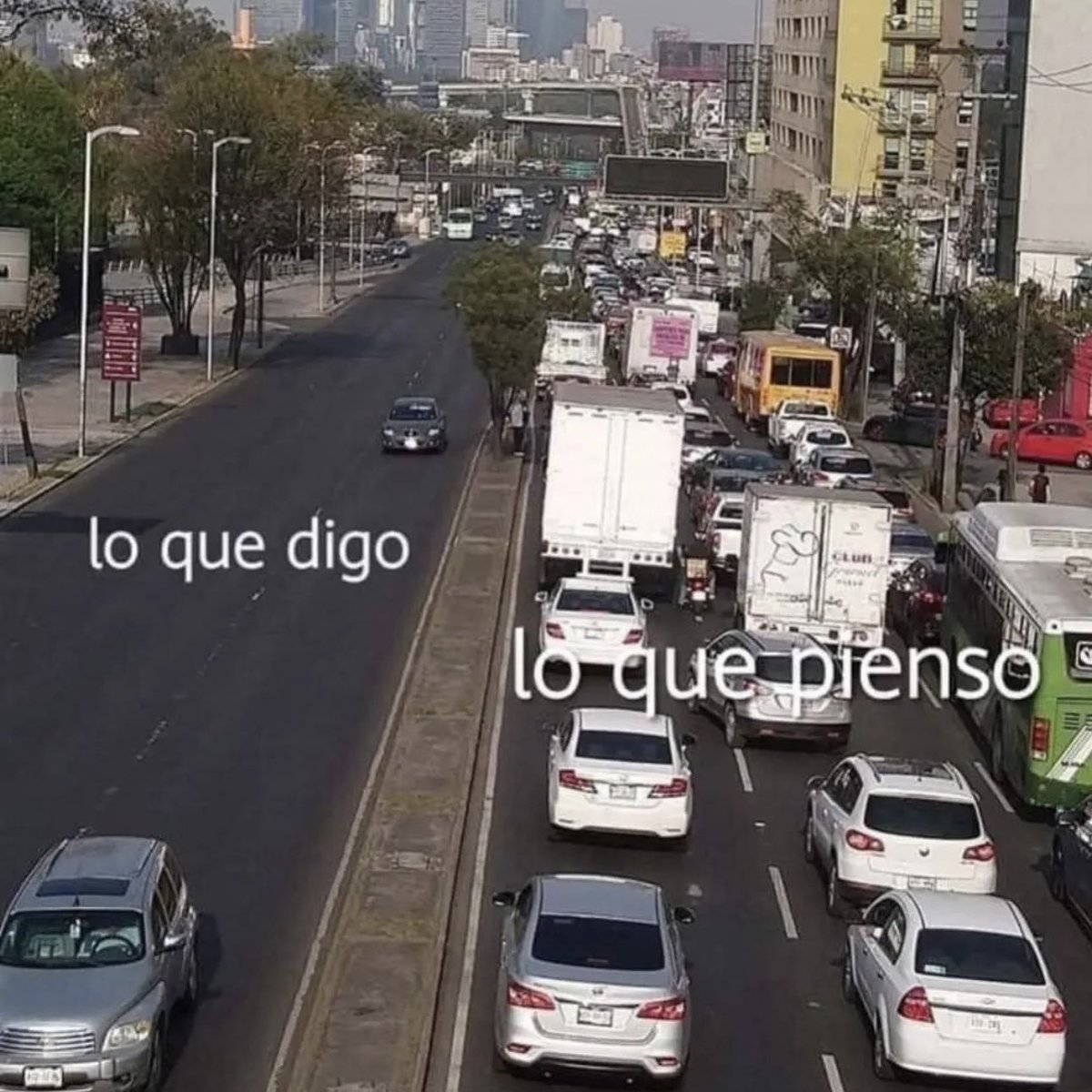 Linett1598584's tweet photo. Yo tratando de comunicarme en inglés : https://t.co/vcPikuZAAc