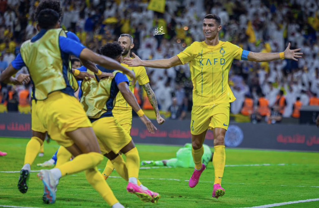 مالها الا النصصصر💙💛 #النصر_الهلال
