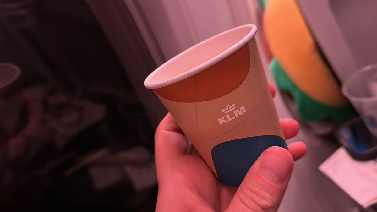 A KLM cup of tea
