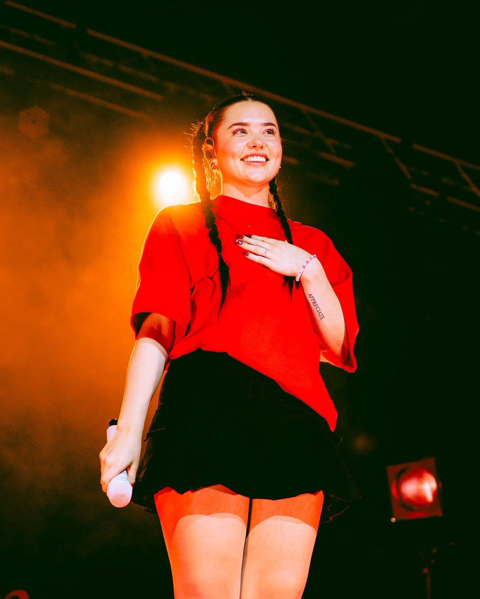 lilyordnz's tweet photo. ✨📷 Lauren Spencer Smith last night at Observatory 💕 #mirrortour https://t.co/1znXk21bsv