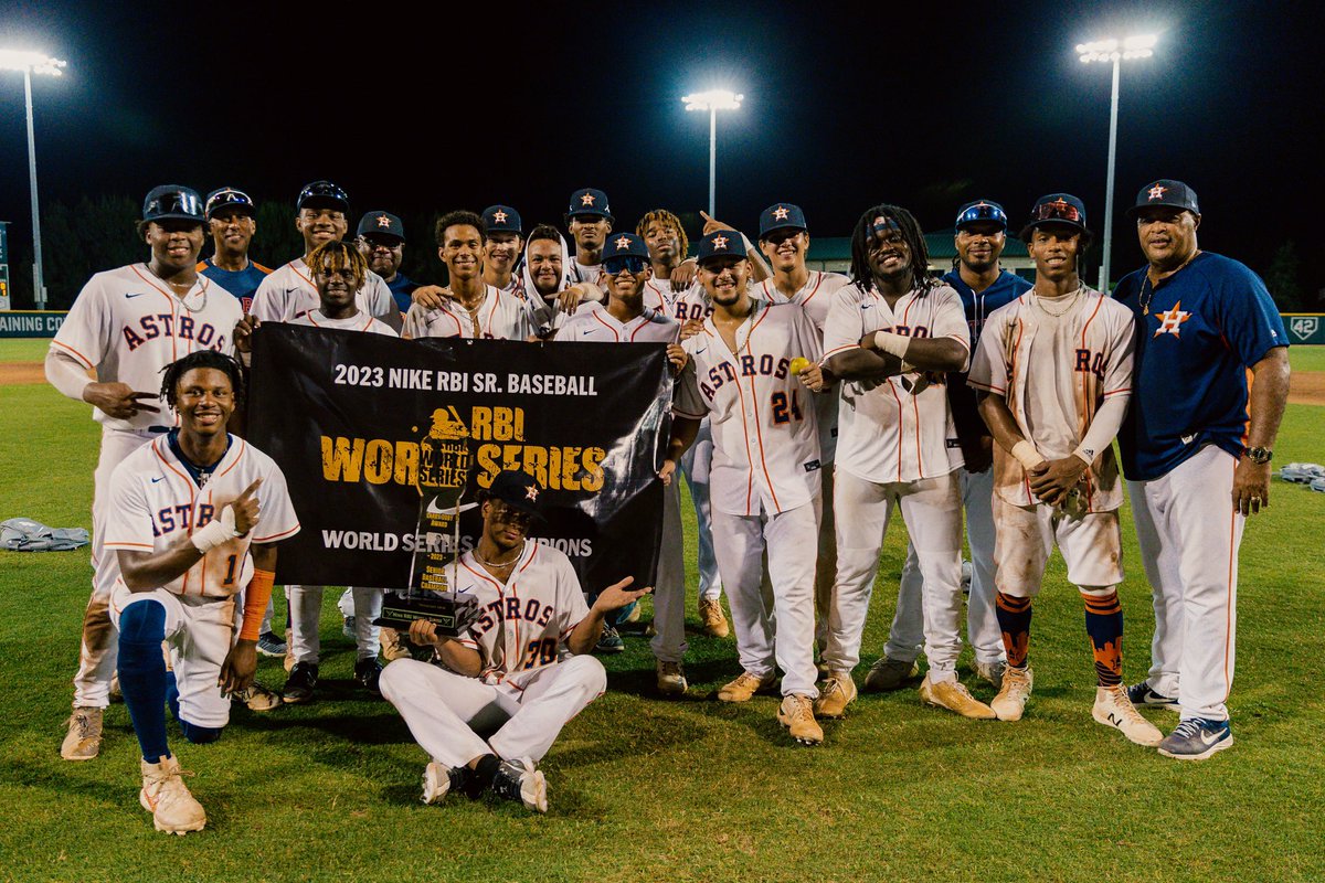 H-Town is Title Town 🏆

Congratulations to the <a href="/astros_ya/">Houston Astros Youth Academy</a> softball AND baseball team on winning the Nike RBI World Series!