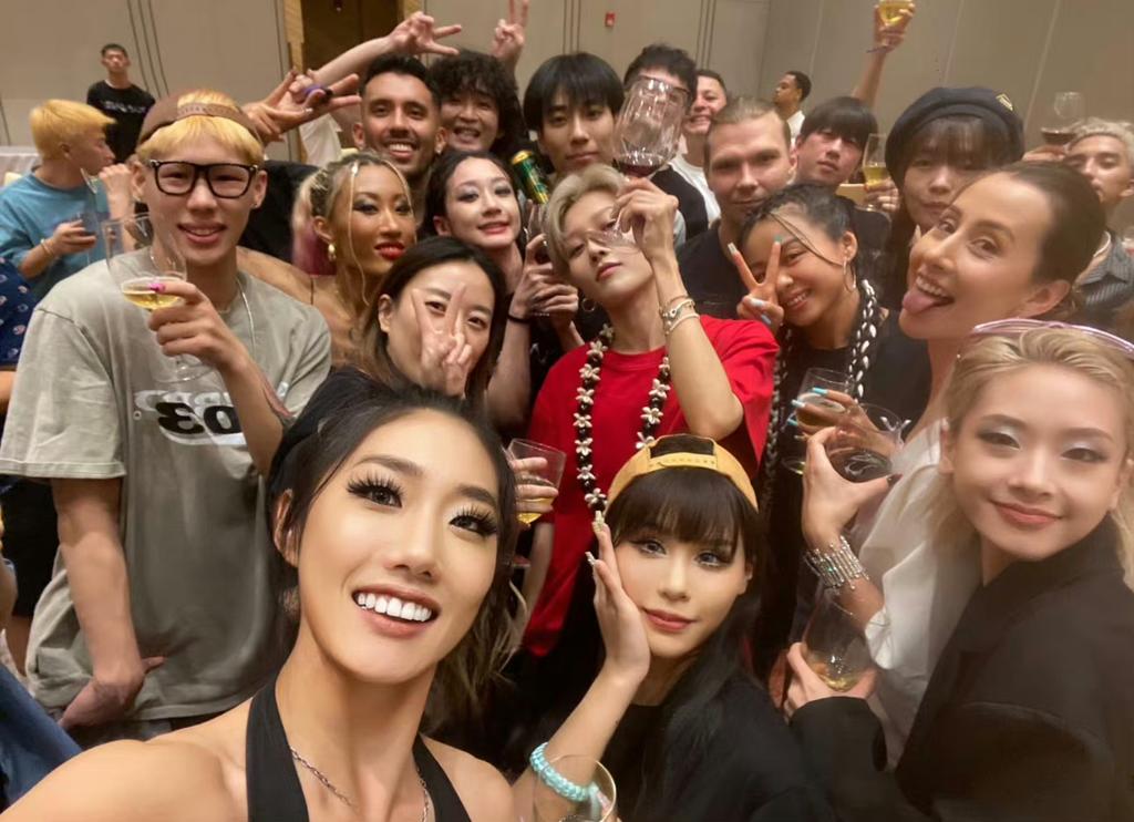 xqueencrew's tweet photo. Pictures shared on one of the dancers's RED! 

XIN LIU FIRST CONCERT
#XIN_XANADUinGZ
#XINLiu2023XANADUtour https://t.co/TT6FUzT1Td