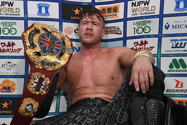 WillOspreay's tweet photo. Man makes the belt.

The US belt I have no attachment to it.

This is now the U.K. heavyweight championship. https://t.co/uOHhnao0Tr