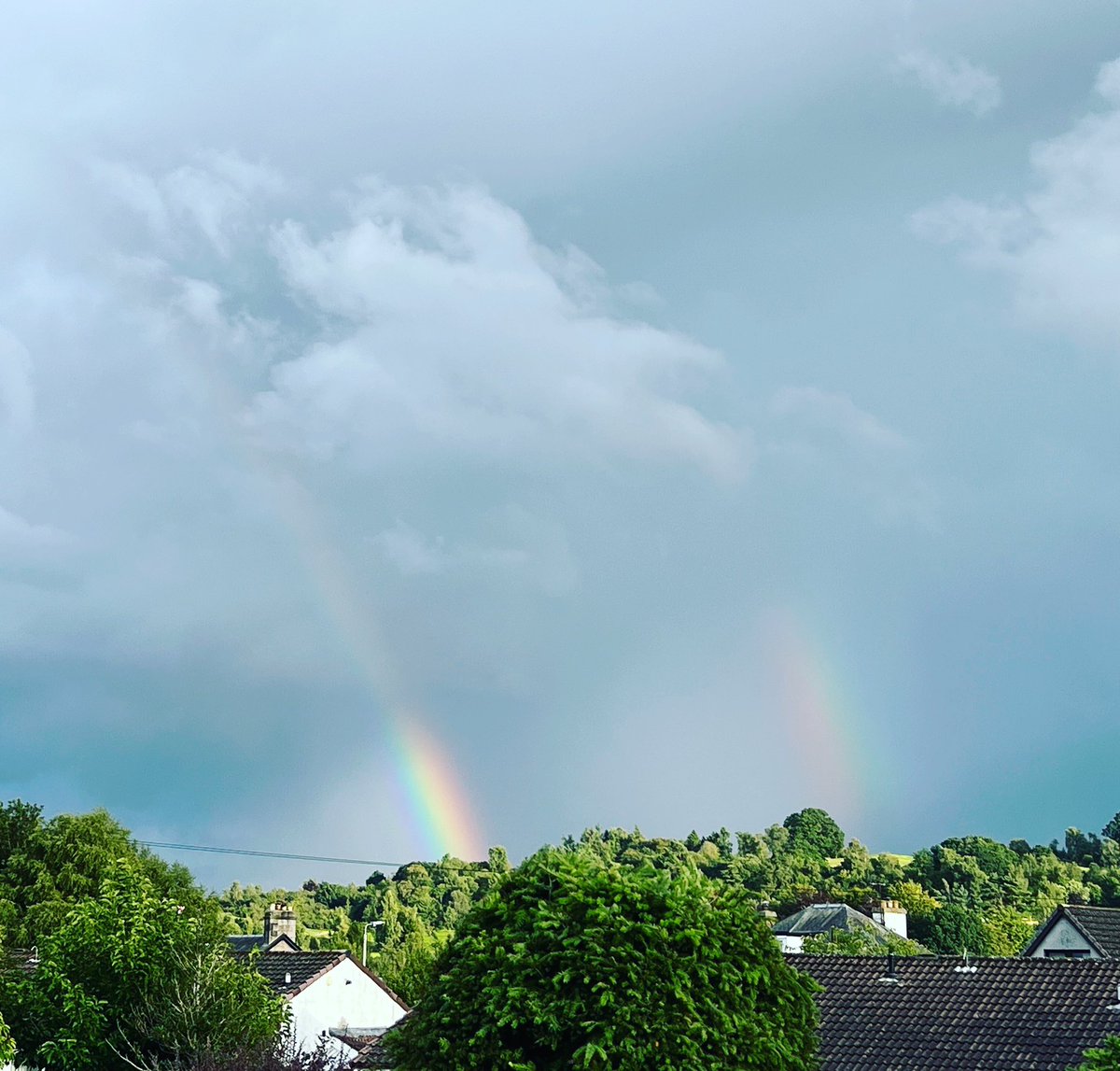 A cheeky double #rainbow