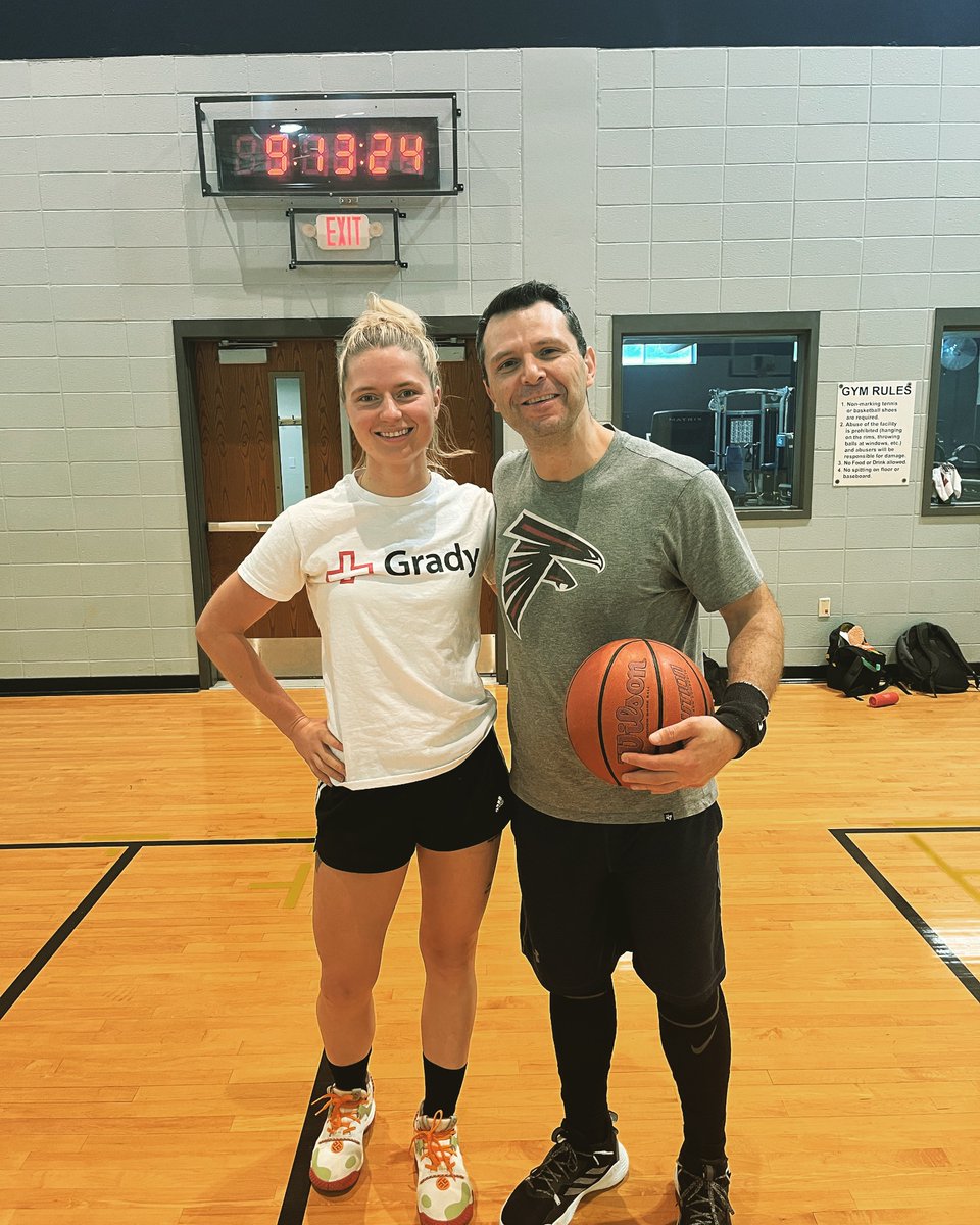 One last hoorah for this all-star teammate and mentor.
#BlessedAndGrateful 
#ballislife