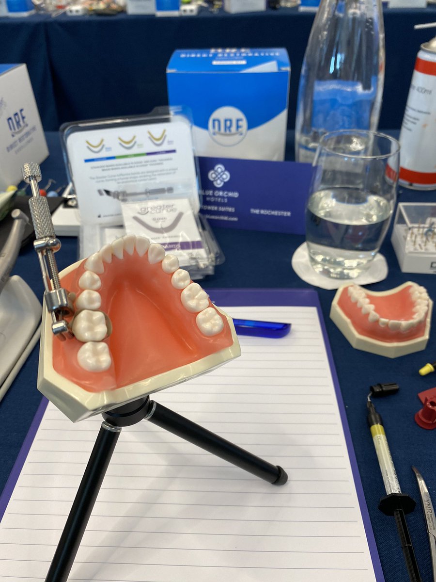 🦷 Great day learning about #thegreatercurve matrix system. Far superior to conventional matrices IMO and actually better value. 
If you want to learn more, consider going on the DREcompositecourse drecomposite.com
I had a great day and learned a lot 🤓