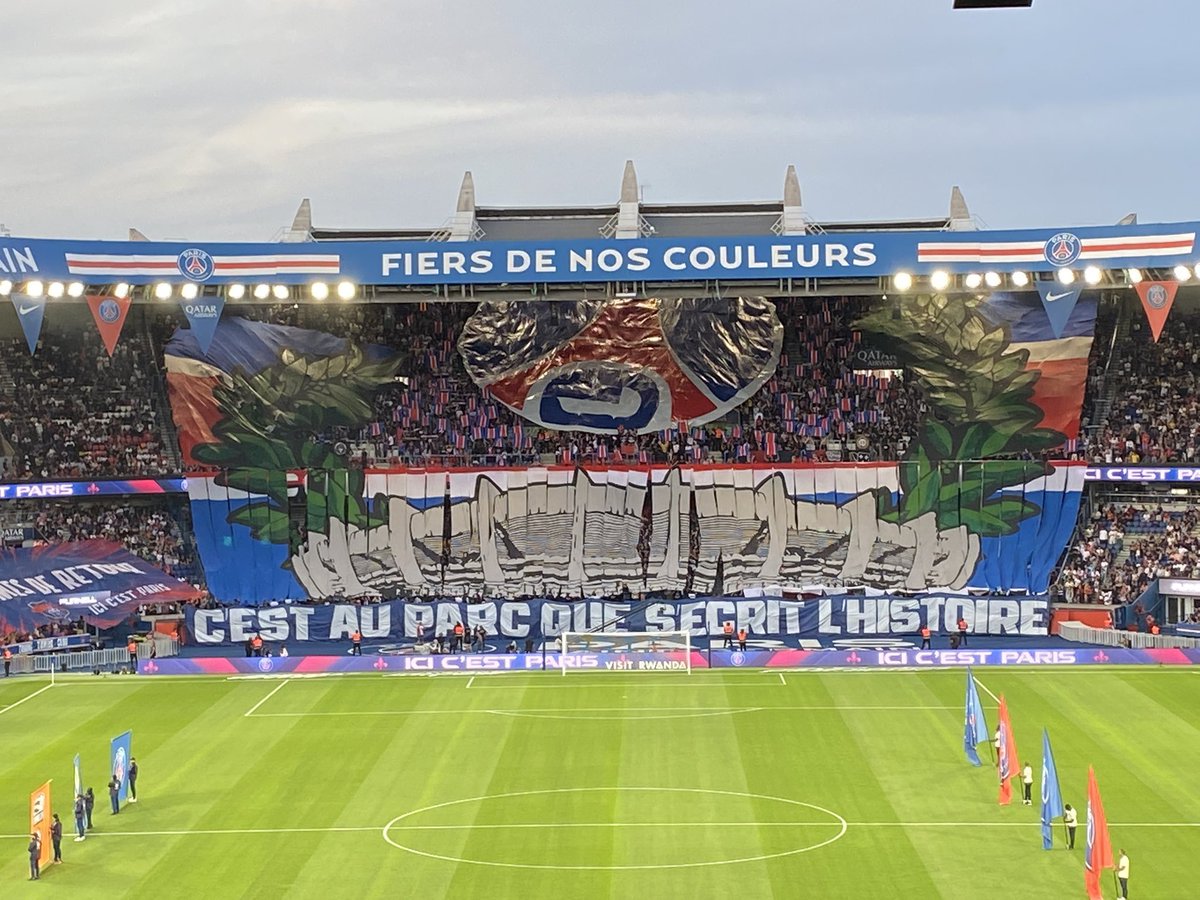 MookieBarbu's tweet photo. C’est au Parc que s’écrit l’histoire ! https://t.co/KSrNpXWoOr