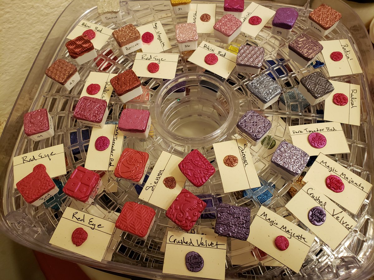 ScarletNymph's tweet image. The next batch is in the dryer! This huge order is getting closer to being done. So much work, but so FUN!
Tons of amazing watercolors, handmade in the U.S.A., available only on Etsy.
ScarletNymph.Etsy.com
#handmadebyme #watercolor #maker #scarletnymphdesigns #etsyseller