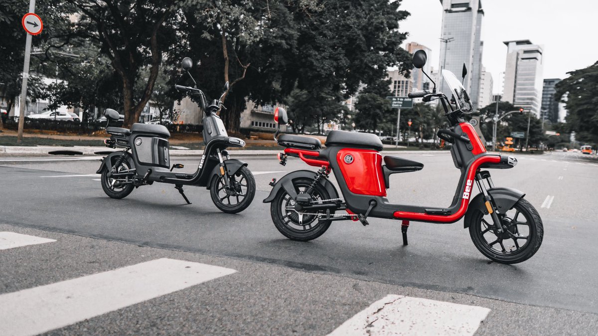 BeeElectricas's tweet photo. Looking for a sustainable and efficient solution for city commuting? 
Introducing S1 familiar cargo electric bike. 
Our design provides ample space for 2 person as familiar bike and professional usage (groceries, packages, whatever you want)
#SustainableTransportation #CargoBike https://t.co/JCLO4GXuze