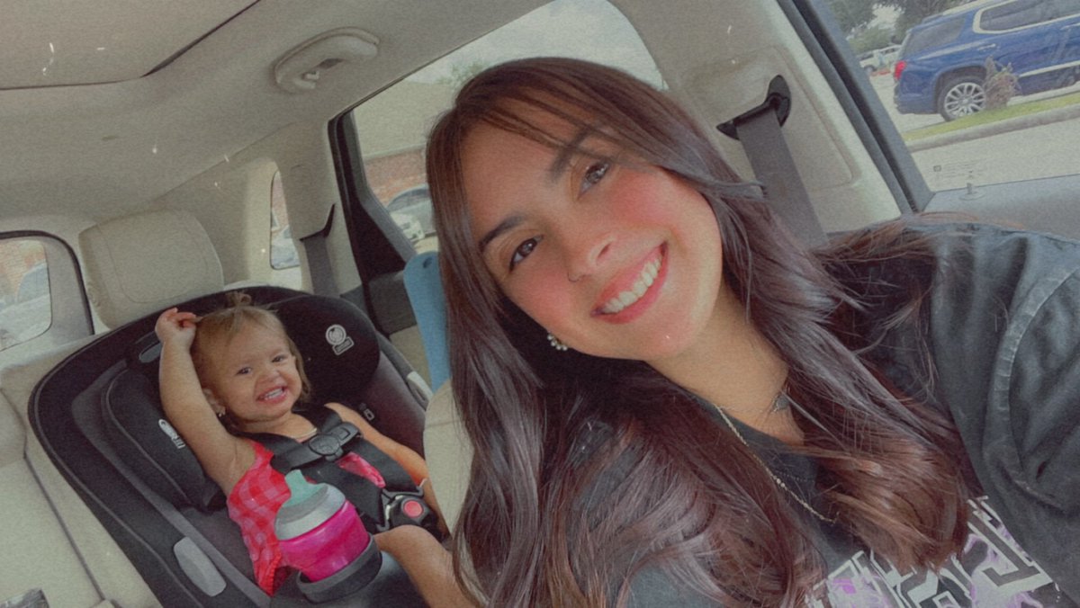 HallSantanna's tweet photo. How is my baby almost 2?!🥹🤍 https://t.co/XHtSuUQavW